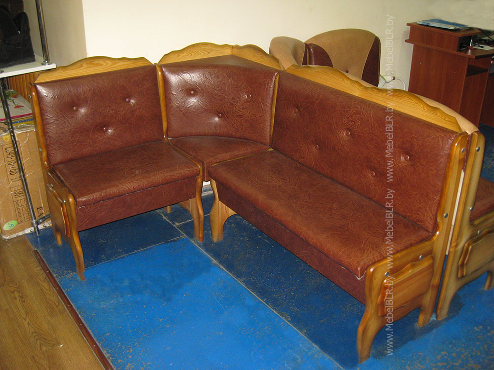 Кухонный угловой диван "Классик"